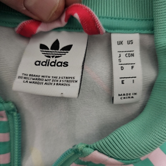 Adidas Colorful Tropicalage SST Graphic Womens Jacket Size Small Tropical Floral - Picture 5 of 10